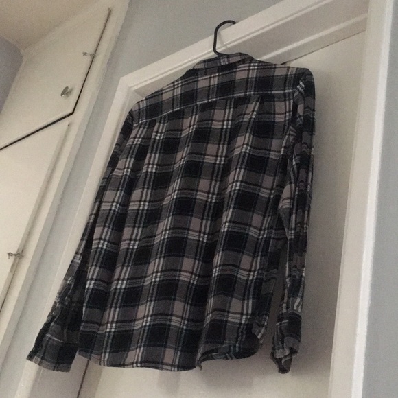 Shirt Bundle‼️100% cotton 2 plaid shirts. - Picture 2 of 8